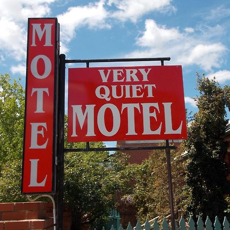 Cowra Crest Motel Zewnętrze zdjęcie