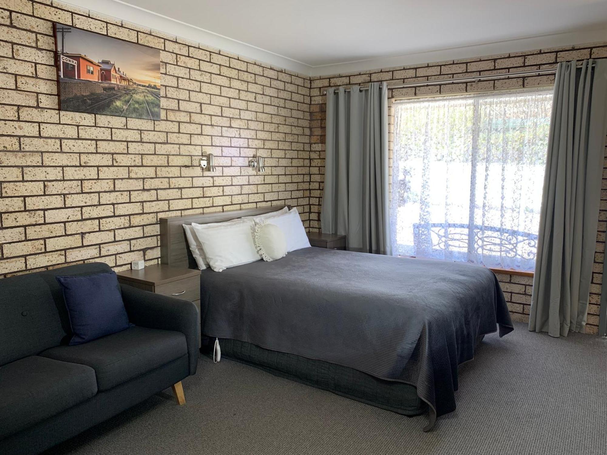 Cowra Crest Motel Zewnętrze zdjęcie