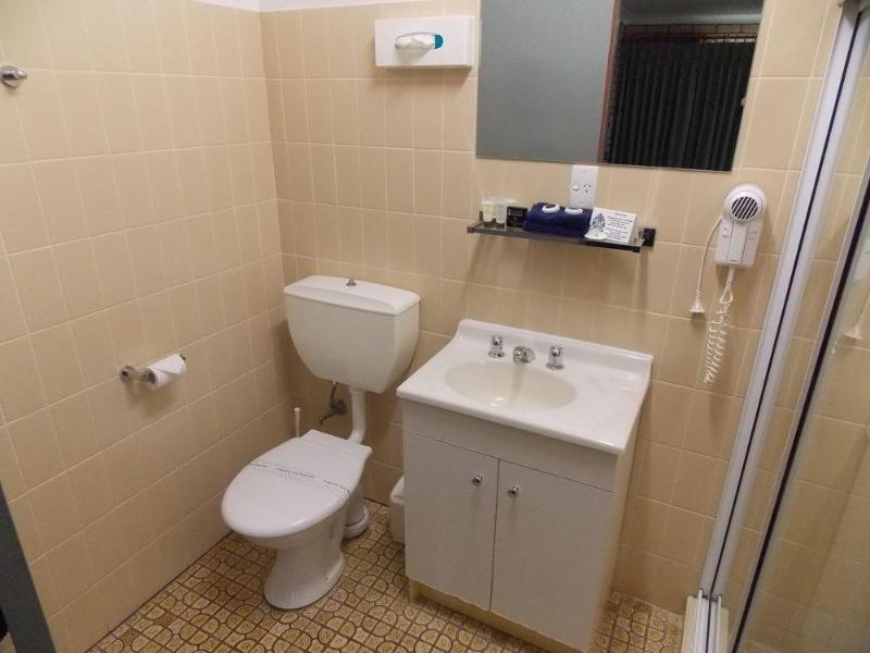 Cowra Crest Motel Zewnętrze zdjęcie
