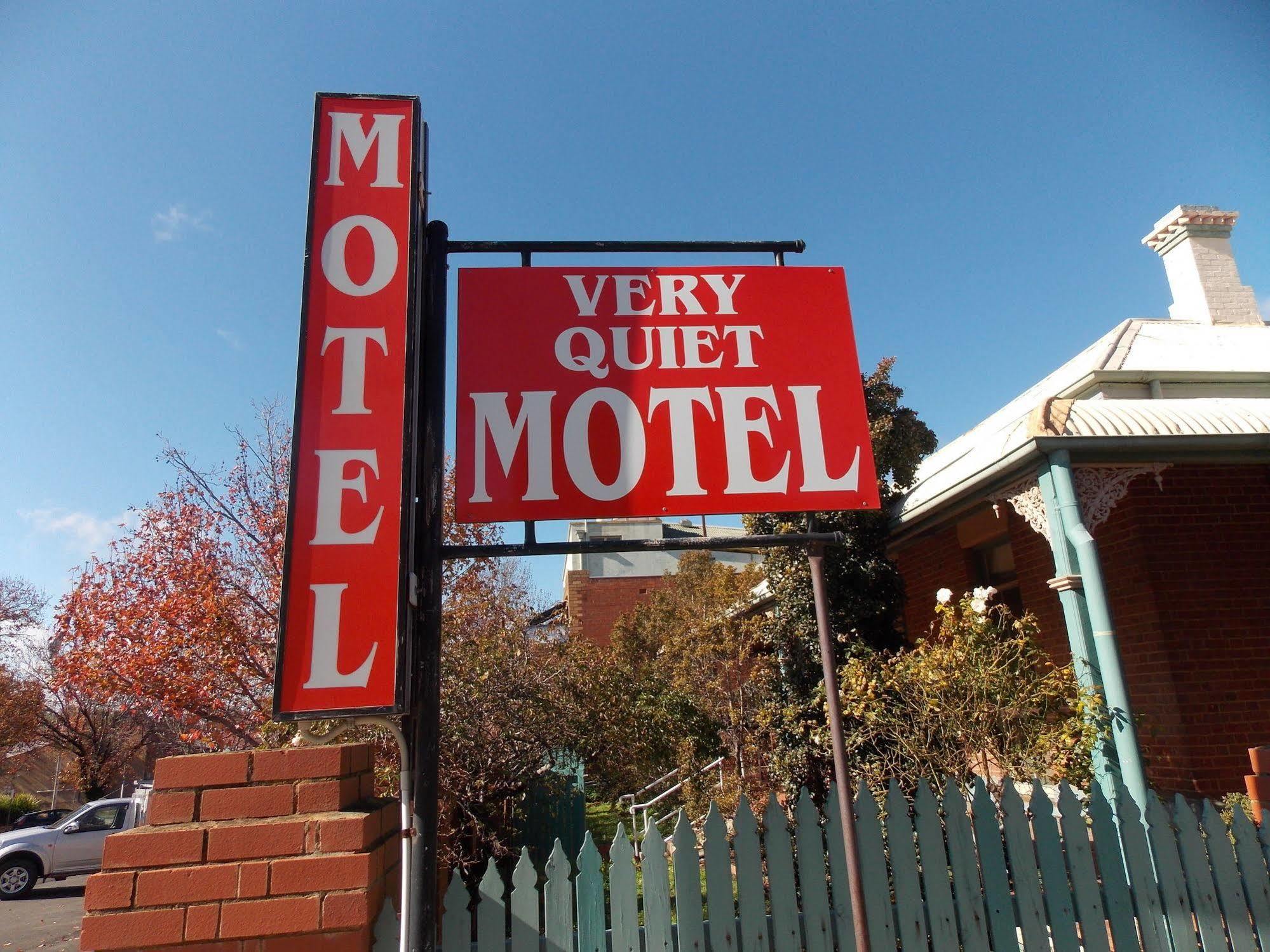 Cowra Crest Motel Zewnętrze zdjęcie
